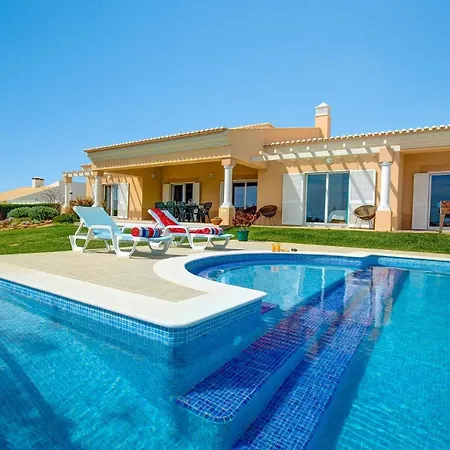 Viana By * Lagoa (Algarve)